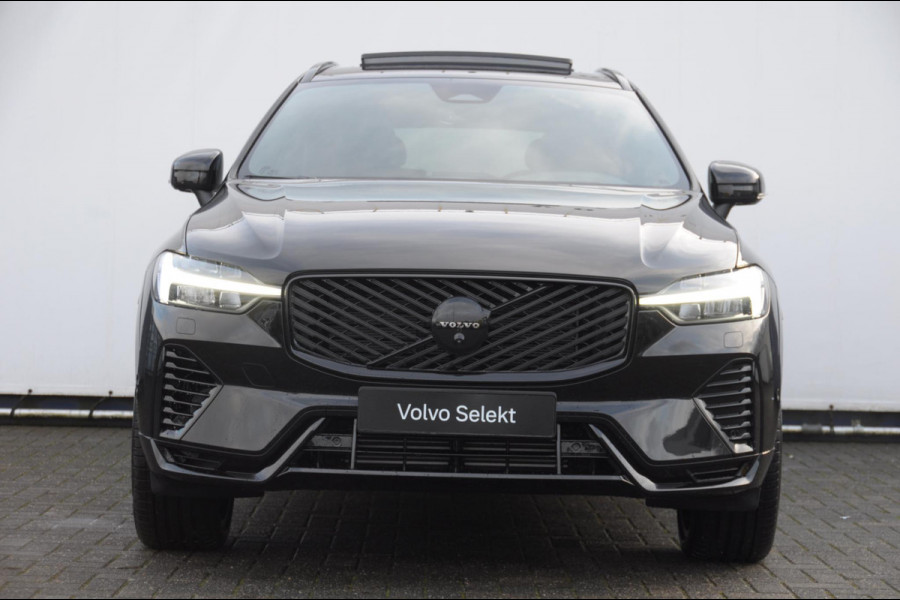 Volvo XC60 T6 350PK Automaat AWD Ultra Black Edition stoelmassage - en ventilatie / Adaptieve cruise control / Harman Kardon / BLIS / Panoramadak / Apple carplay / Parkeersensoren met 360 camera / Elektrisch bedienbare achterklep / Elektrisch verstelbare voorstoelen met geheugen / Stoel en stuurwielverwarming / 21” velgen / Getinte ramen vanaf de B-stijl