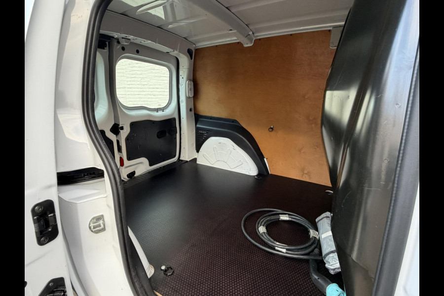 Renault Kangoo Z.E. Dealeronderhouden SOH 92% Airco Cruise control Navigatie Radio/CD Parkeersensoren achter Schuifdeur rechts
