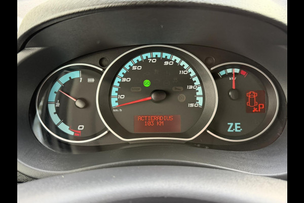 Renault Kangoo Z.E. Dealeronderhouden SOH 92% Airco Cruise control Navigatie Radio/CD Parkeersensoren achter Schuifdeur rechts