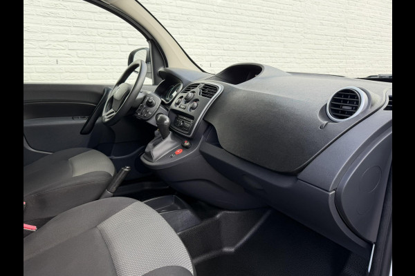 Renault Kangoo Z.E. Dealeronderhouden SOH 92% Airco Cruise control Navigatie Radio/CD Parkeersensoren achter Schuifdeur rechts