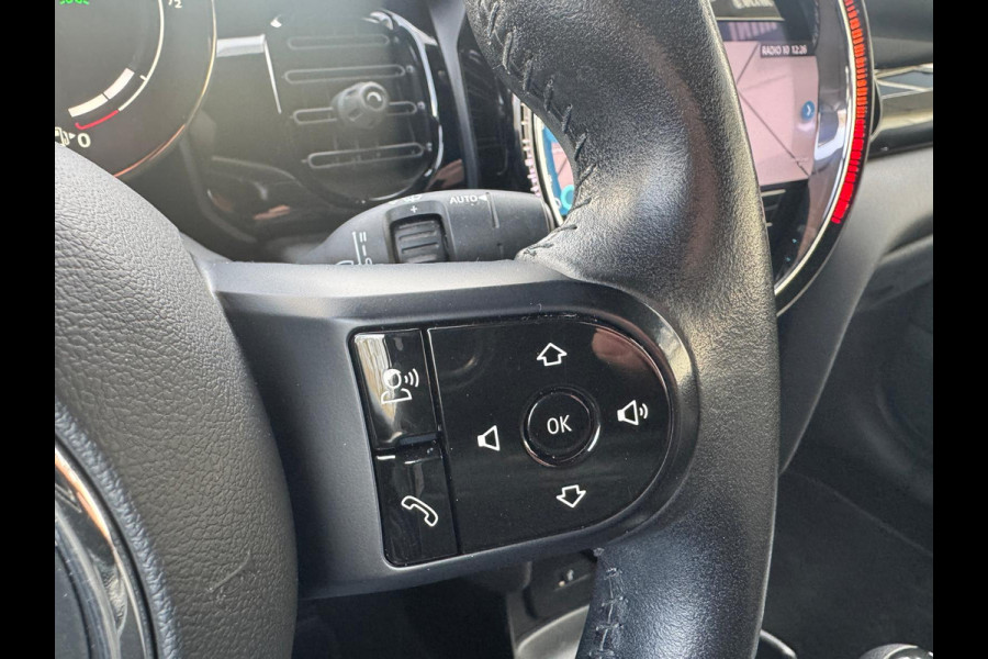 MINI Cabrio 1.5 Cooper MINI Yours NAVIGATIE Camera Climaat Control Neem contact op en we maken een afspraak!