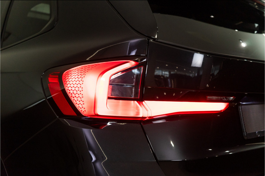 BMW X1 xDrive30e M-Sport 326PK | Pano | Harman/Kardon | HUD | Sfeer | Keyless | Massage VOL! 12 MND Garantie