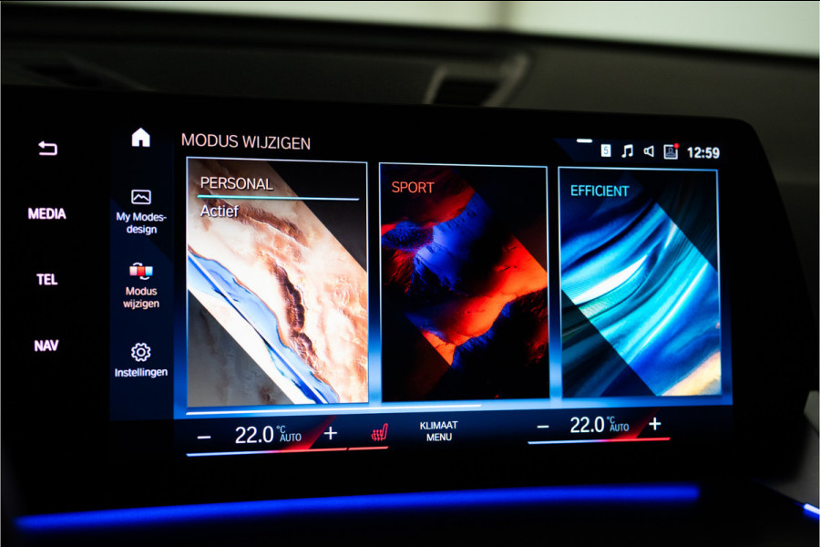 BMW X1 xDrive30e M-Sport 326PK | Pano | Harman/Kardon | HUD | Sfeer | Keyless | Massage VOL! 12 MND Garantie