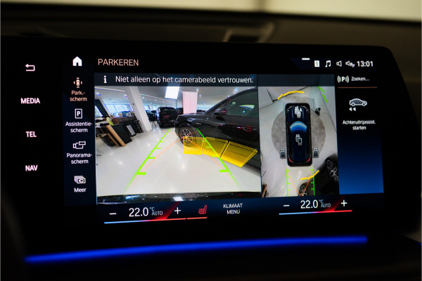 BMW X1 xDrive30e M-Sport 326PK | Pano | Harman/Kardon | HUD | Sfeer | Keyless | Massage VOL! 12 MND Garantie