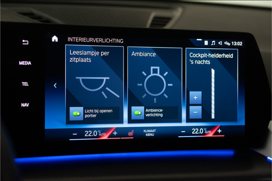 BMW X1 xDrive30e M-Sport 326PK | Pano | Harman/Kardon | HUD | Sfeer | Keyless | Massage VOL! 12 MND Garantie