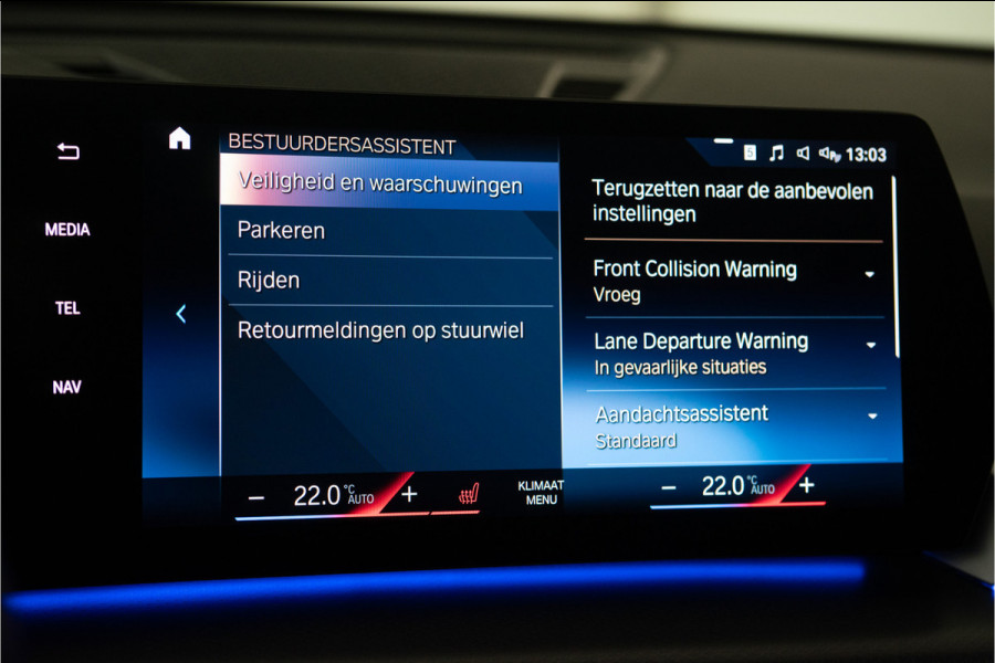 BMW X1 xDrive30e M-Sport 326PK | Pano | Harman/Kardon | HUD | Sfeer | Keyless | Massage VOL! 12 MND Garantie