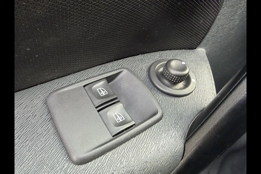 Renault Kangoo Z.E.Dealeronderhouden SOH 90% Airco Cruise control Navigatie Radio/CD Parkeersensoren achter Schuifdeur rechts