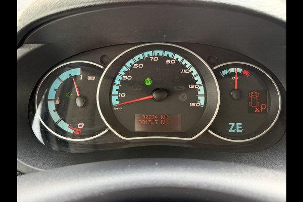 Renault Kangoo Z.E.Dealeronderhouden SOH 90% Airco Cruise control Navigatie Radio/CD Parkeersensoren achter Schuifdeur rechts