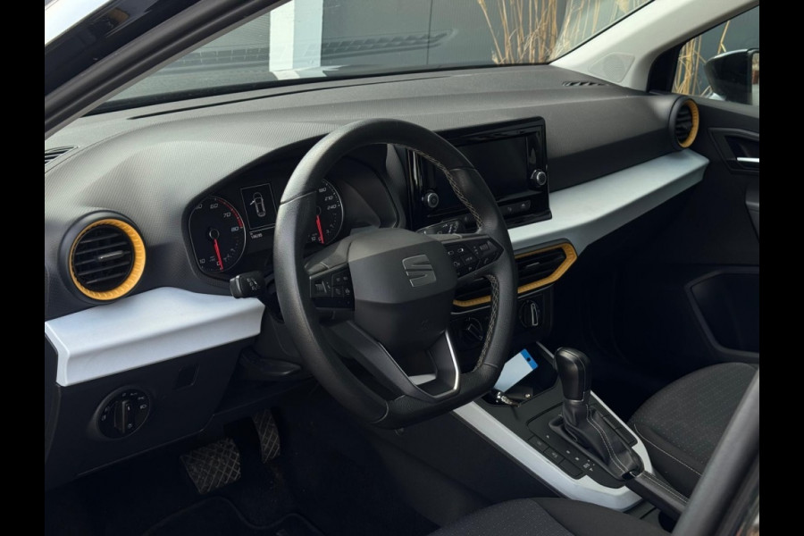 Seat Arona 1.0 TSI Style DSG APPLE CARPLAY PDC LED SPORTVELGEN