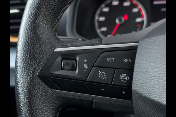 Seat Arona 1.0 TSI Style DSG APPLE CARPLAY PDC LED SPORTVELGEN