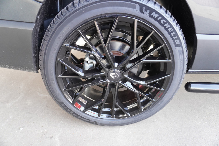 Renault Trafic 2.0 Blue dCi 130PK T29 L2H1 Advance Dubbelcabine Blackout pakket nr.V129 | Airco | Cruise | Camera |Trekhaak | Apple CP- Android auto | 20"LM velgen