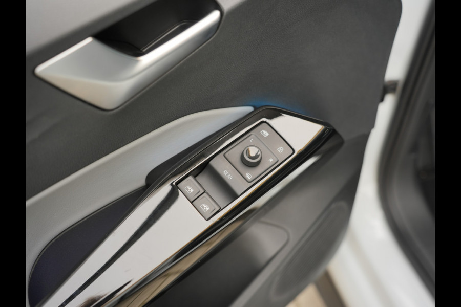 Volkswagen ID.3 Pro S 77 kWh SOH 94% | stuur verwarmd | Apple Carplay/Android Auto |