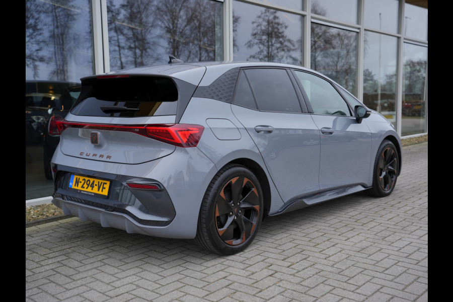 CUPRA Born Performance One 62 kWh SOH 93% | Apple Carplay/Android Auto | Stoel&stuur verwarmd |