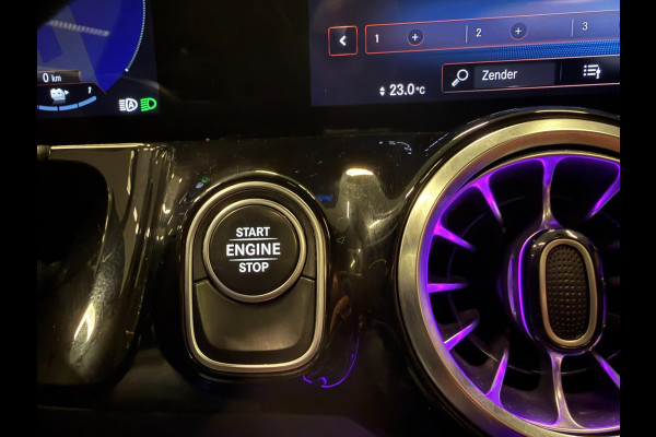 Mercedes-Benz GLA 250 e AMG Limited PANO/SFEERVERL/NAVI/DAB/LED/V-COCKPIT/CARPLAY///