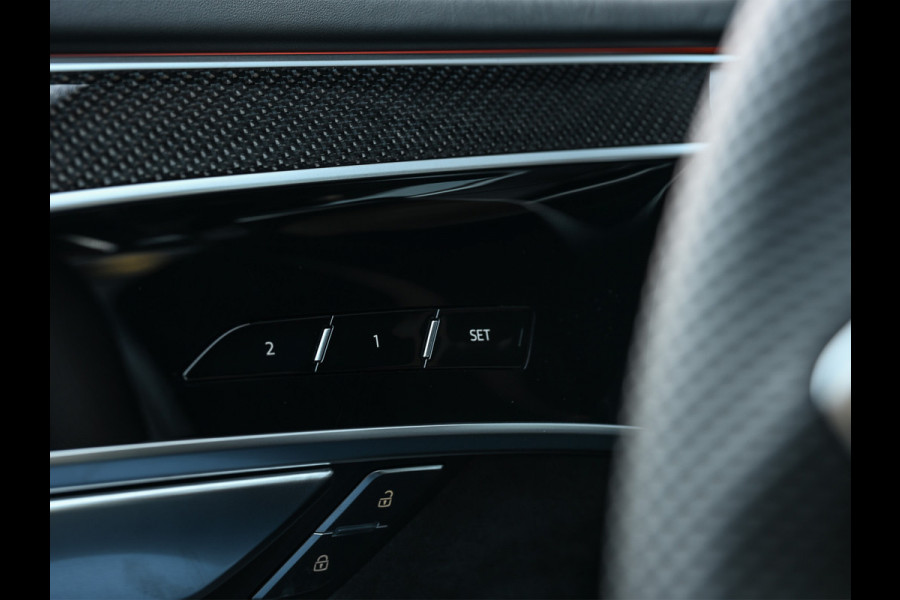 Audi A8 60 TFSI e quattro 463PK S-Line B&O Advanced | Head-Up Display | Achteras besturing | Panorama dak | Trekhaak | Soft-Close | Alcantara hemel bekleding | Carbon inleg | 360 Camera | Standkachel | Adaptive Cruise Control