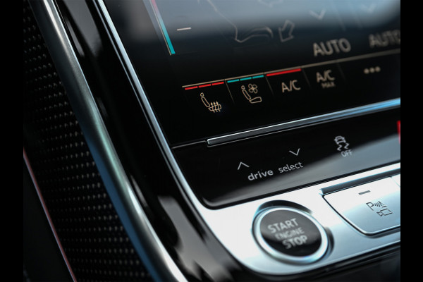 Audi A8 60 TFSI e quattro 463PK S-Line B&O Advanced | Head-Up Display | Achteras besturing | Panorama dak | Trekhaak | Soft-Close | Alcantara hemel bekleding | Carbon inleg | 360 Camera | Standkachel | Adaptive Cruise Control