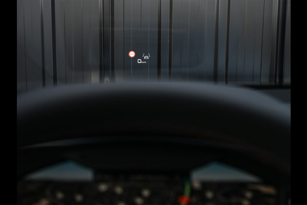 Audi A8 60 TFSI e quattro 463PK S-Line B&O Advanced | Head-Up Display | Achteras besturing | Panorama dak | Trekhaak | Soft-Close | Alcantara hemel bekleding | Carbon inleg | 360 Camera | Standkachel | Adaptive Cruise Control