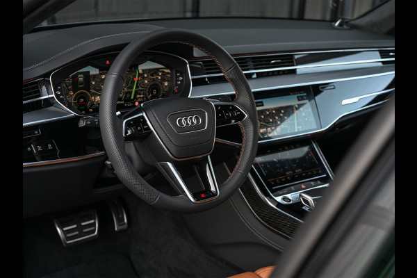 Audi A8 60 TFSI e quattro 463PK S-Line B&O Advanced | Head-Up Display | Achteras besturing | Panorama dak | Trekhaak | Soft-Close | Alcantara hemel bekleding | Carbon inleg | 360 Camera | Standkachel | Adaptive Cruise Control
