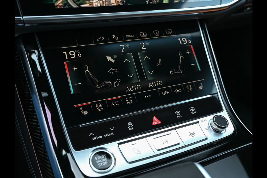 Audi A8 60 TFSI e quattro 463PK S-Line B&O Advanced | Head-Up Display | Achteras besturing | Panorama dak | Trekhaak | Soft-Close | Alcantara hemel bekleding | Carbon inleg | 360 Camera | Standkachel | Adaptive Cruise Control