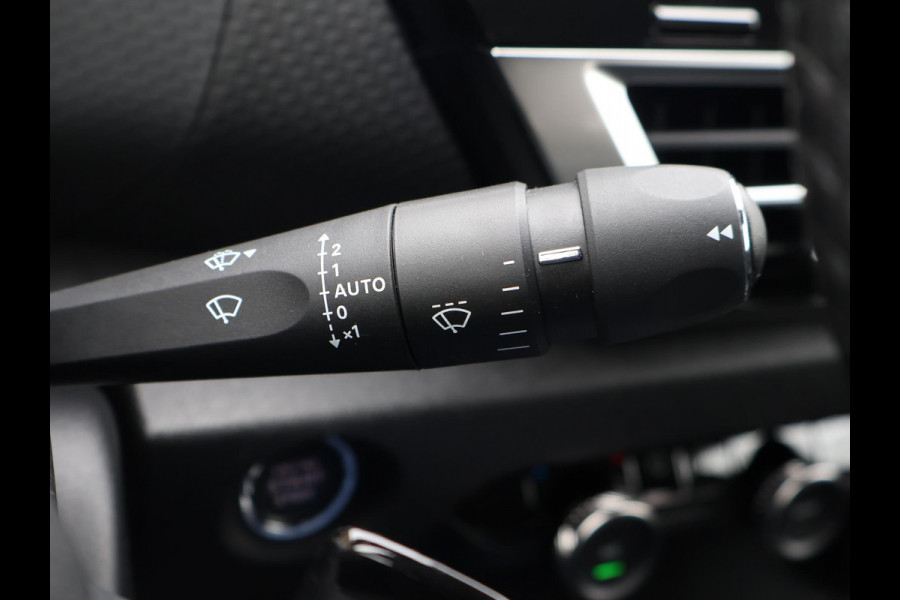 Citroën C4 1.2 SHINE AUT. *NIEUWE DBRIEM* + ADAPTIVE CRUISE | HEAD-UP | CAMERA | DAB | 18 INCH | CARPLAY