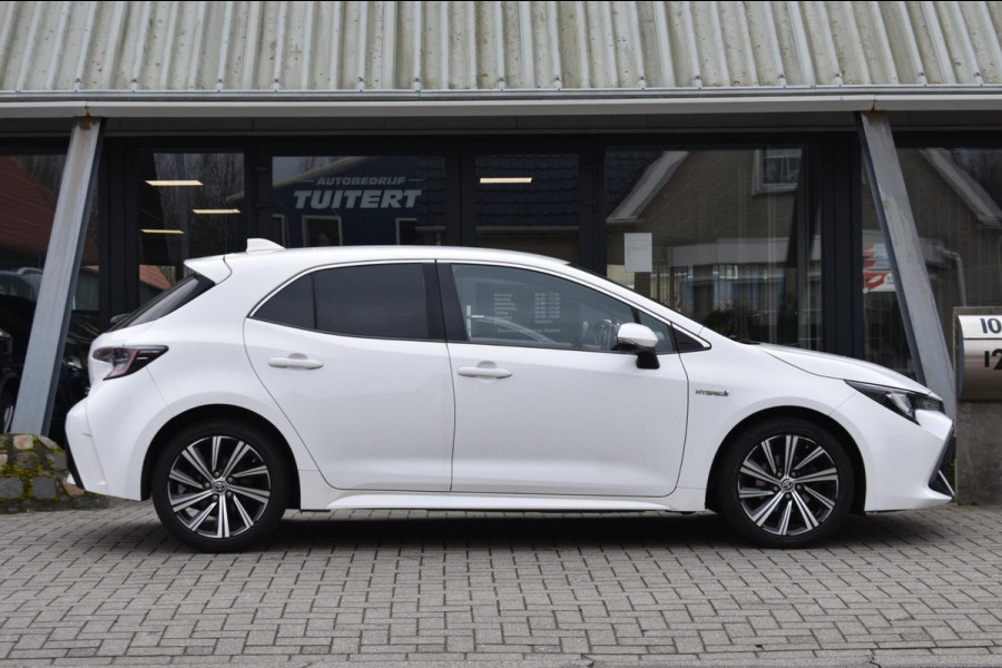Toyota Corolla 1.8 Hybrid Dynamic | CAMERA | APPLE CARPLAY | ANDROID AUTO | NAP | STOELVERWARMING