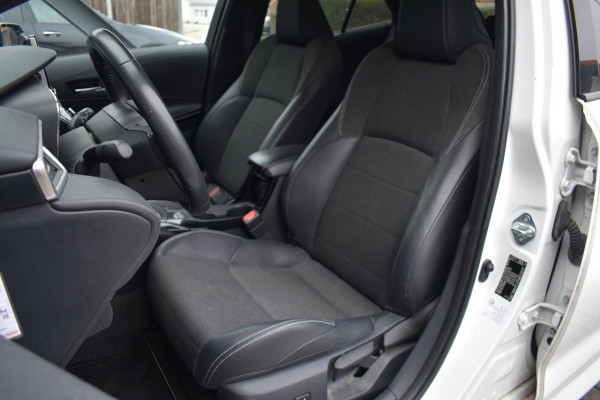 Toyota Corolla 1.8 Hybrid Dynamic | CAMERA | APPLE CARPLAY | ANDROID AUTO | NAP | STOELVERWARMING