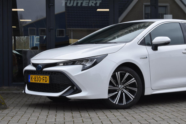 Toyota Corolla 1.8 Hybrid Dynamic | CAMERA | APPLE CARPLAY | ANDROID AUTO | NAP | STOELVERWARMING