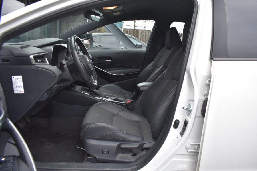 Toyota Corolla 1.8 Hybrid Dynamic | CAMERA | APPLE CARPLAY | ANDROID AUTO | NAP | STOELVERWARMING