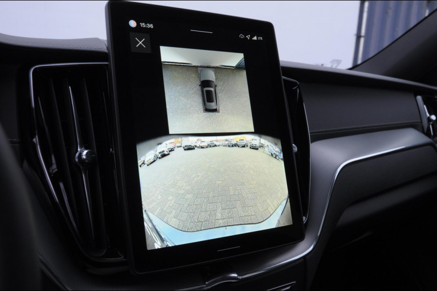 Volvo XC60 T6 350PK Automaat AWD Ultra Black Edition stoelmassage - en ventilatie / Adaptieve cruise control / Harman Kardon / BLIS / Panoramadak / Apple carplay / Parkeersensoren met 360 camera / Elektrisch bedienbare achterklep / Elektrisch verstelbare voorstoelen met geheugen / Stoel en stuurwielverwarming / 21” velgen / Getinte ramen vanaf de B-stijl