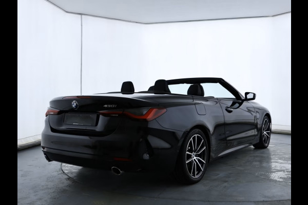 BMW 4 Serie Cabrio 430iA ** LED, NAVI+, HuD, BMW IND. LEDER, STOELVENT, NEKVERW, 18-inch LMV ** 1e EIG - Slechts 23.230km. ** ** INFORMEER OOK NAAR ONZE AANTREKKELIJKE FINANCIAL-LEASE TARIEVEN **