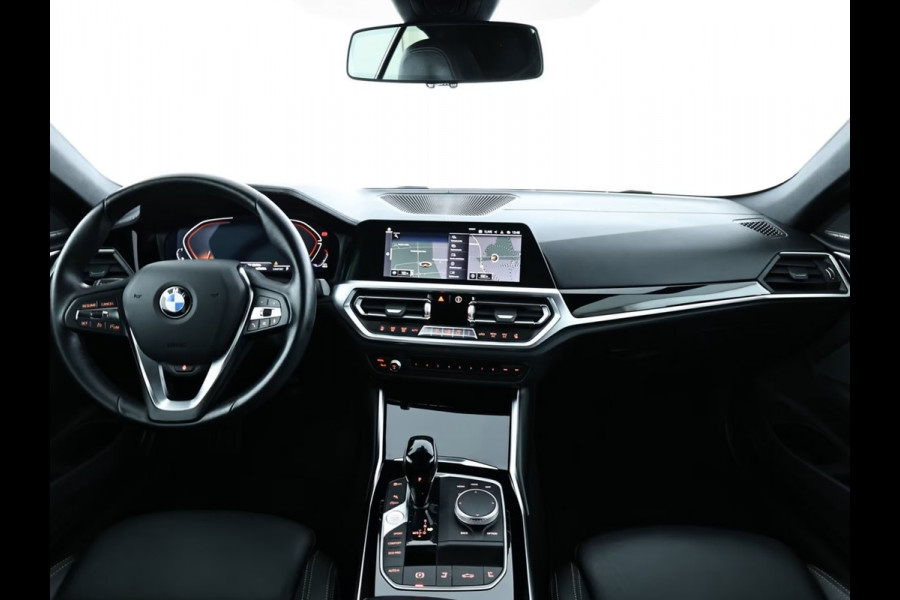 BMW 4 Serie Cabrio 430iA ** LED, NAVI+, HuD, BMW IND. LEDER, STOELVENT, NEKVERW, 18-inch LMV ** 1e EIG - Slechts 23.230km. ** ** INFORMEER OOK NAAR ONZE AANTREKKELIJKE FINANCIAL-LEASE TARIEVEN **