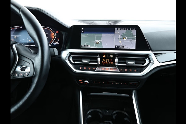 BMW 4 Serie Cabrio 430iA ** LED, NAVI+, HuD, BMW IND. LEDER, STOELVENT, NEKVERW, 18-inch LMV ** 1e EIG - Slechts 23.230km. ** ** INFORMEER OOK NAAR ONZE AANTREKKELIJKE FINANCIAL-LEASE TARIEVEN **