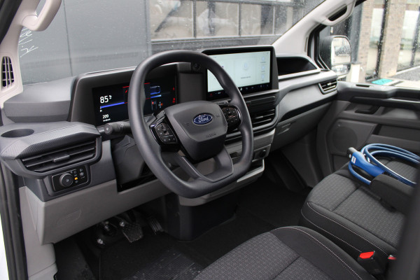 Ford E-Transit Custom 320 L1H1 Trend 65 kWh - Camera - Stoelverwarming - Carplay/Android - Rijklaar