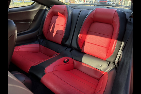 Ford Mustang Fastback 2.3 EcoBoost Premium Performance