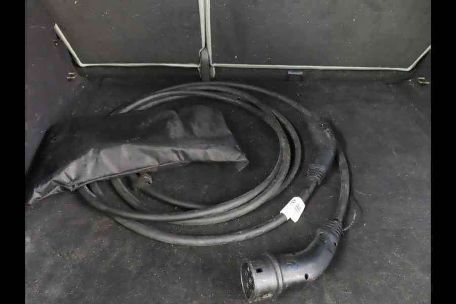 Audi Q4 e-tron Aut. 40 Advanced Edition 77 kWh | SoH 97% | Trekhaak | Leder Sport | Stoelverwarming |