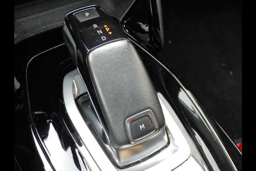 Peugeot 2008 1.2 PureTech GT Automaat, Cruise, Camera, Navi, Compleet!