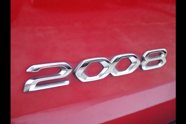 Peugeot 2008 1.2 PureTech GT Automaat, Cruise, Camera, Navi, Compleet!