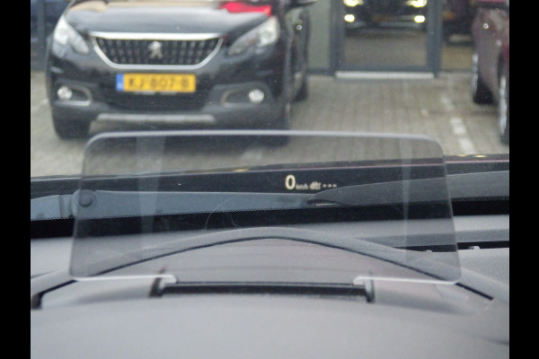 Mazda CX-3 2.0 AUT SkyActiv-G 120 GT-M, Camera, Leder, Trekhk, Compleet!