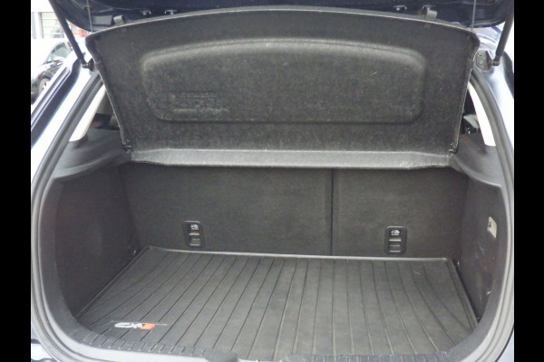 Mazda CX-3 2.0 AUT SkyActiv-G 120 GT-M, Camera, Leder, Trekhk, Compleet!