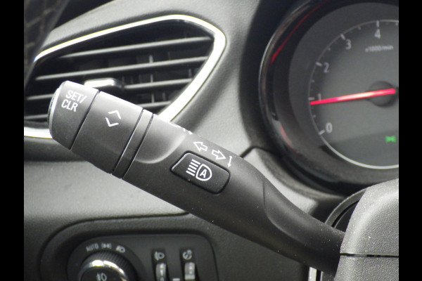 Opel Grandland X 1.2 AUT Turbo Innovation, Camera, Cruise, Navi!