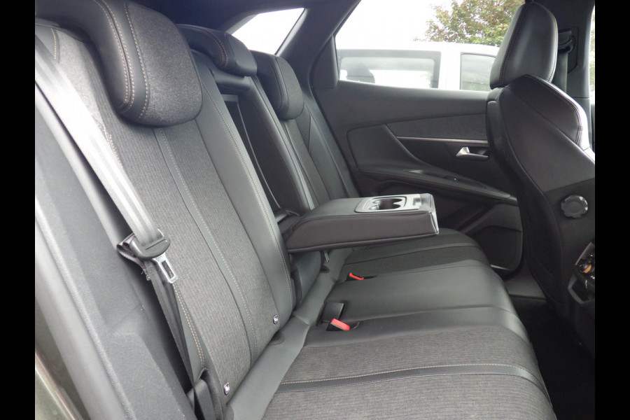 Peugeot 3008 1.2 AUT GT Line, Cruise, Camera, Navi, LED, Compleet!