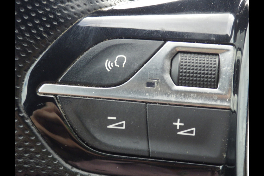 Peugeot 3008 1.2 AUT GT Line, Cruise, Camera, Navi, LED, Compleet!