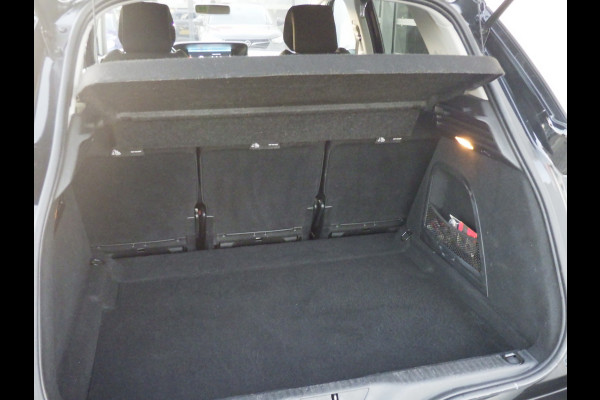 Citroën C4 Picasso 1.2 PureTech Feel, Camera, Cruise, Trekhaak!