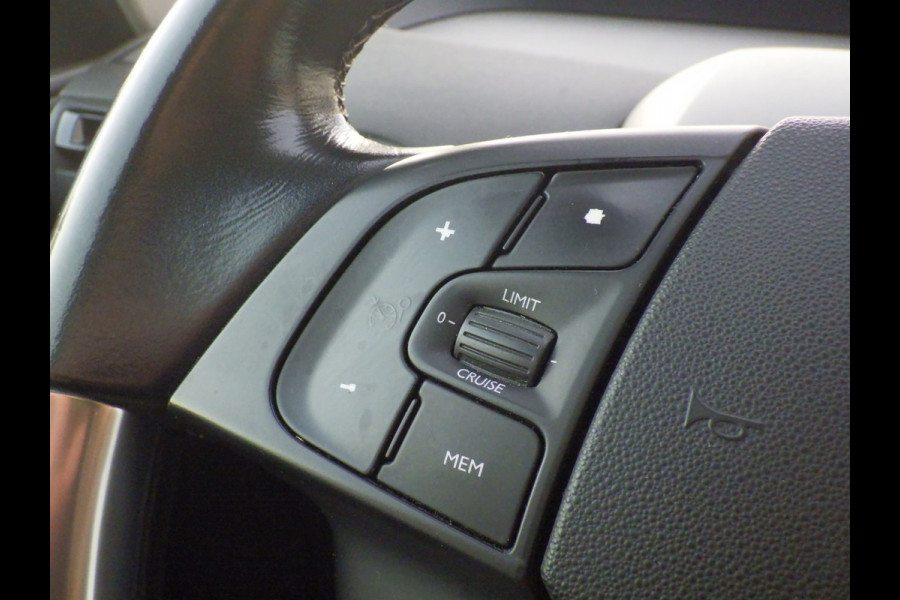Citroën C4 Picasso 1.2 PureTech Feel, Camera, Cruise, Trekhaak!