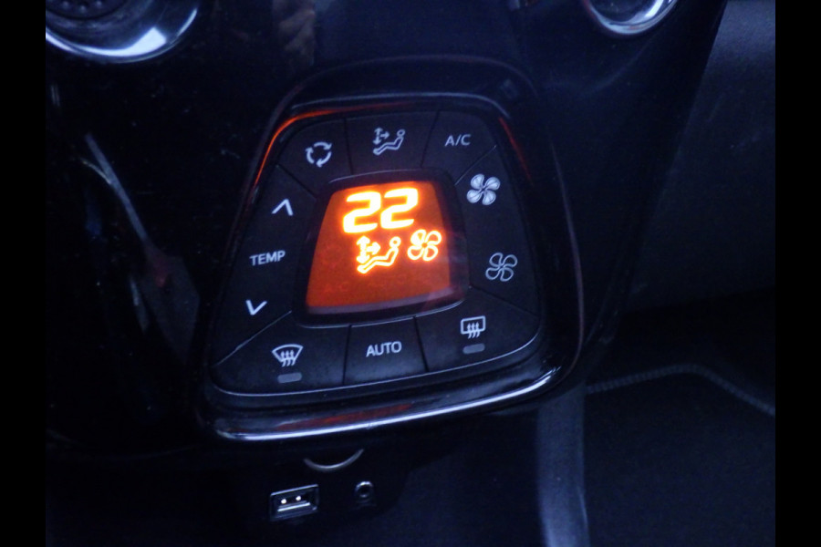 Peugeot 108 1.0 e-VTi Collection TOP, Airco/Climate, 5 DRS!