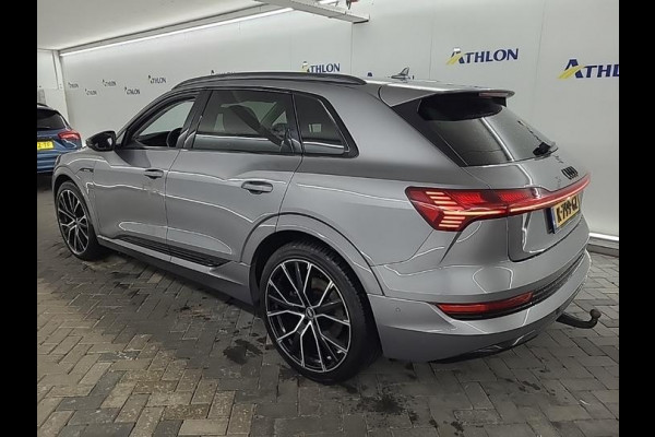 Audi e-tron Aut. 55 quattro Business ed. Plus 95 kWh | Trekhaak | Panorama | Navi |