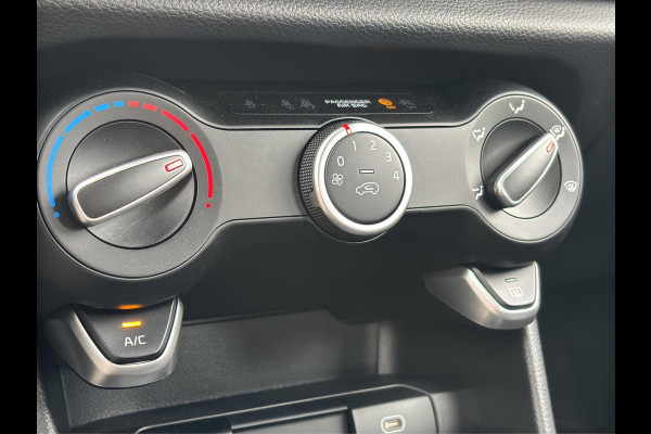 Kia Picanto 1.0 DPI DynamicLine AUTOMAAT | | Navi | Camera | Cruise | PDC | Android Auto / Apple Carplay |