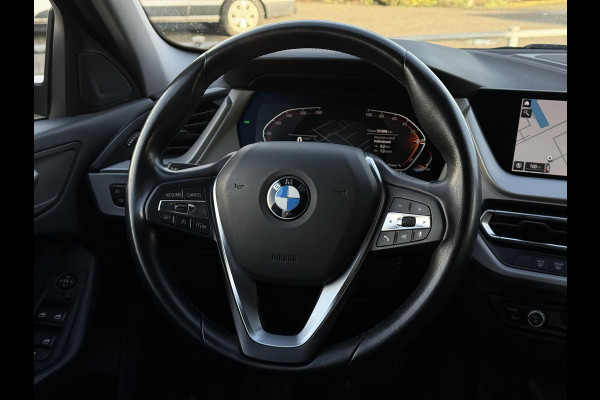 BMW 1-serie 118i Aut. Exe Edition | Navi | ECC | Xenon-LED |