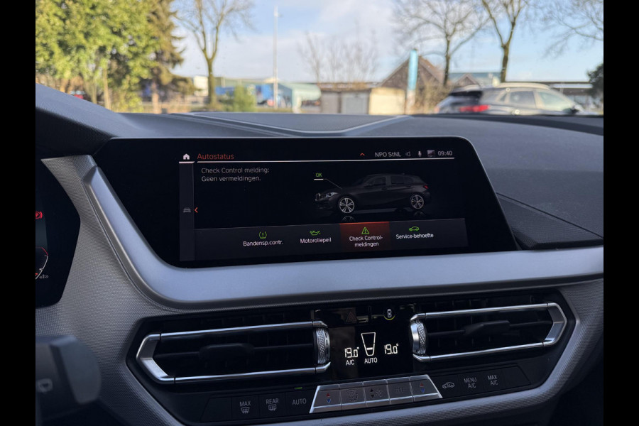 BMW 1-serie 118i Aut. Exe Edition | Navi | ECC | Xenon-LED |