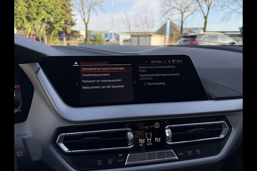 BMW 1-serie 118i Aut. Exe Edition | Navi | ECC | Xenon-LED |